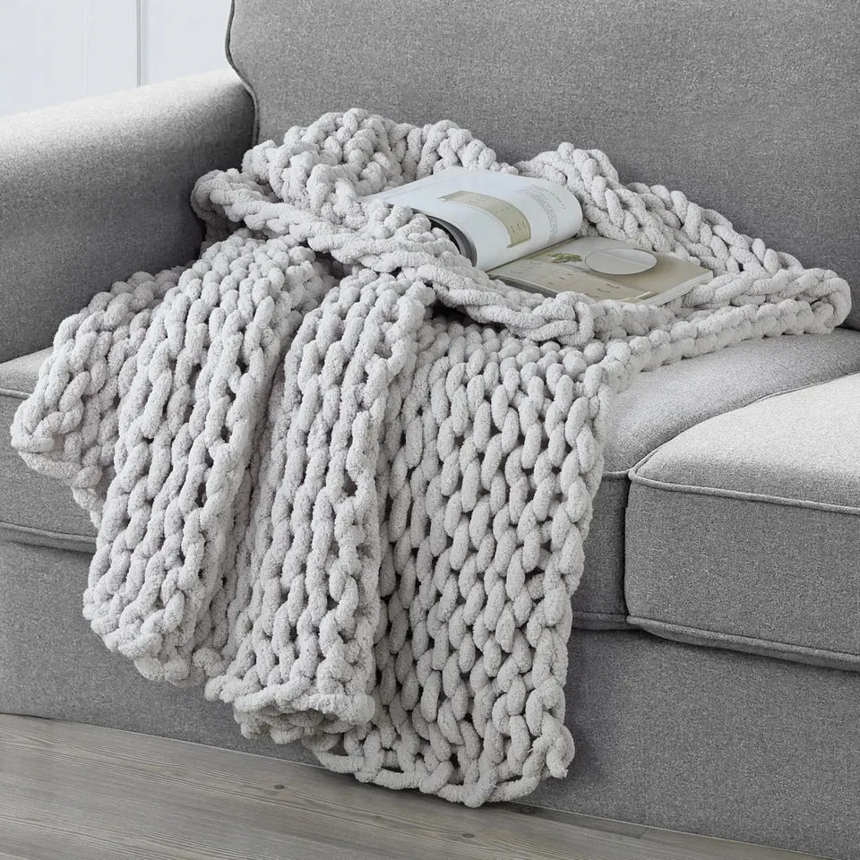 50" X 60" Kathy Ireland Chunky Chenille Plush Throw