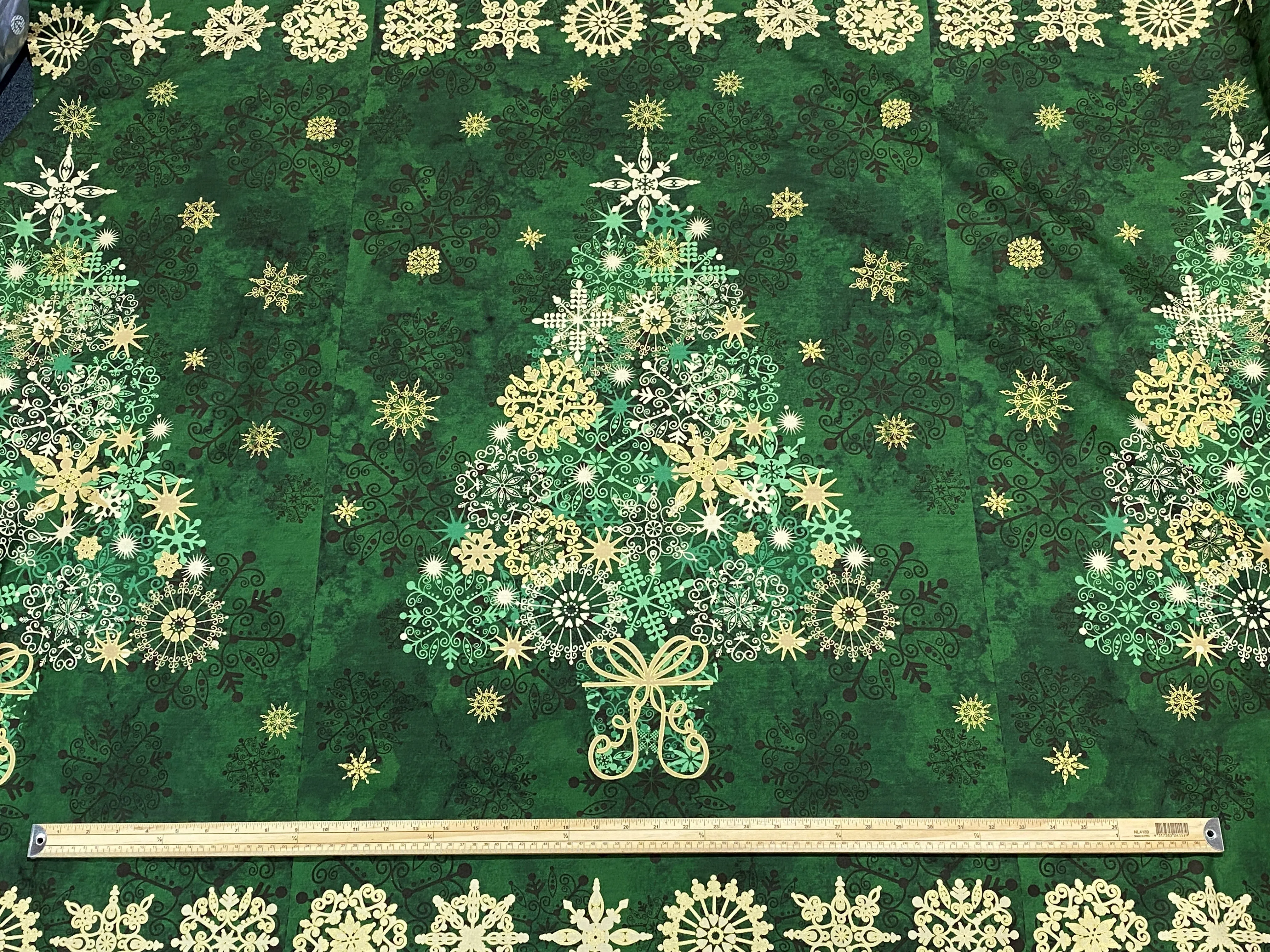 Christmas Tree Panel - Korean Patchwork Cotton